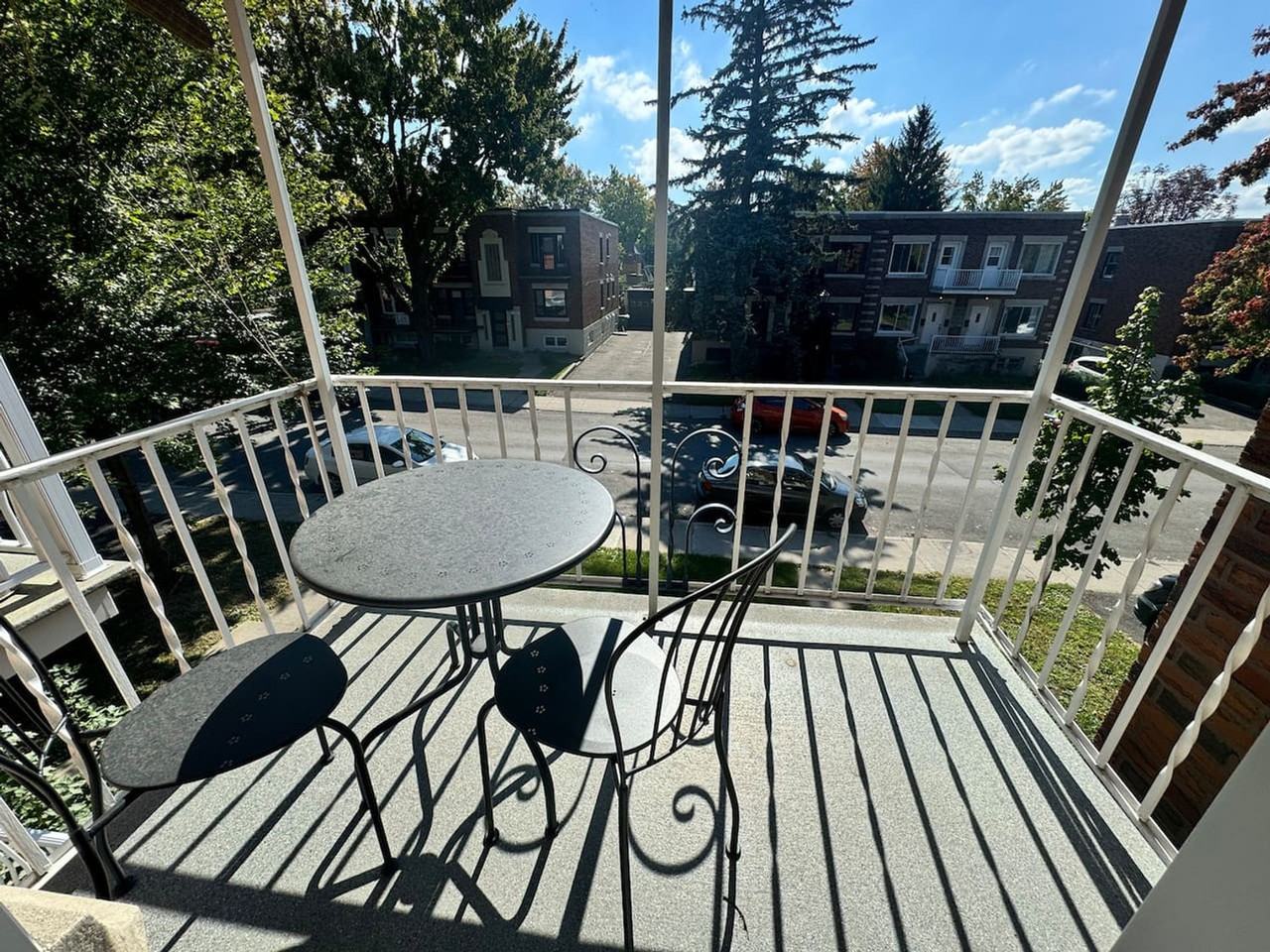 6417 10e Avenue #1234586P - Photo 3 of 31