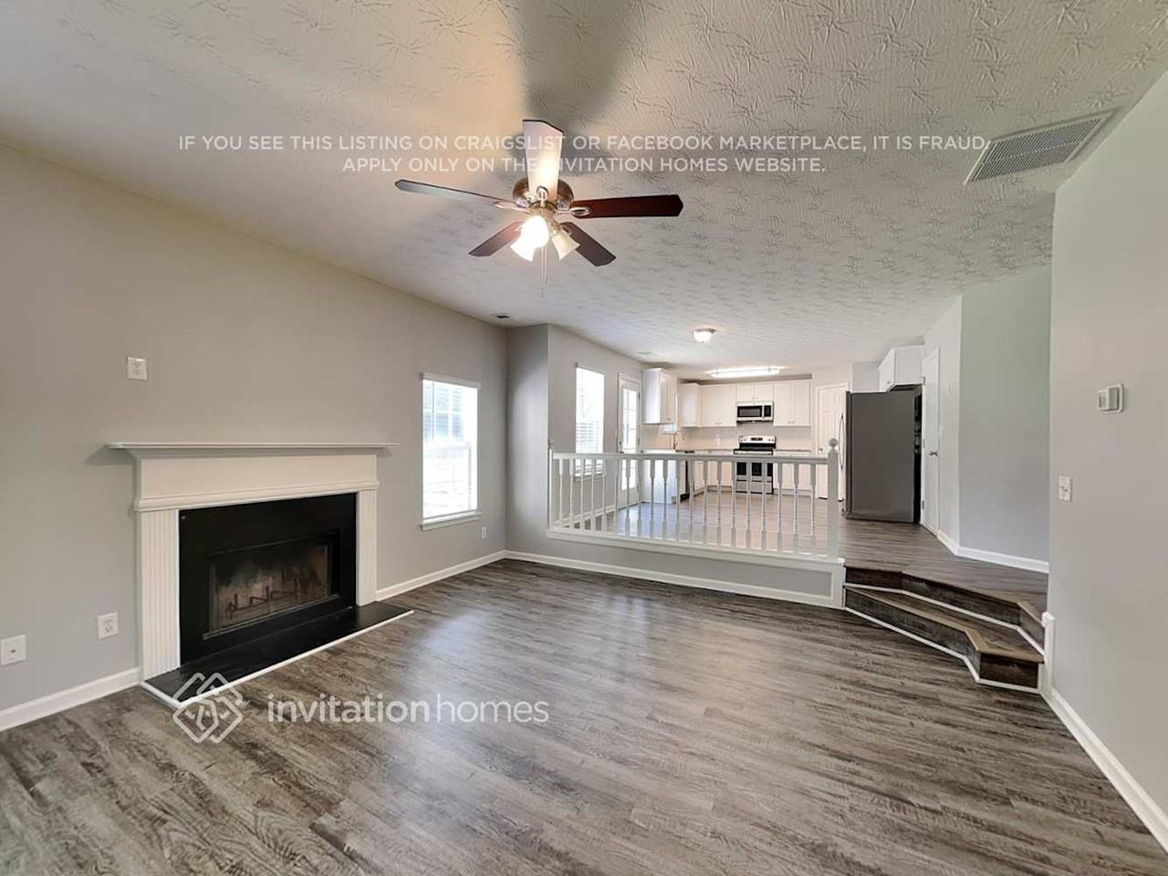 6000 Autumn Green Dr - Photo 4 of 21