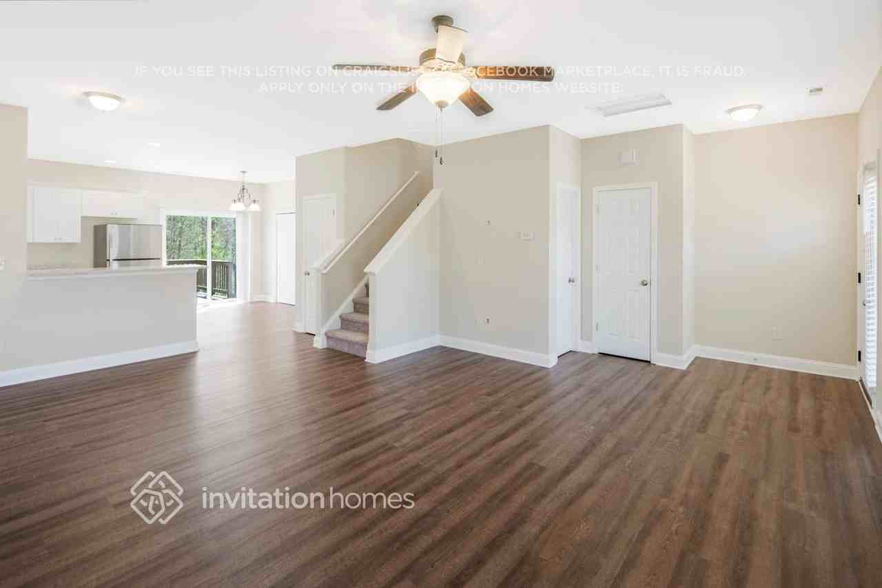 101 Old Meadowbrook Rd - Photo 3 of 23