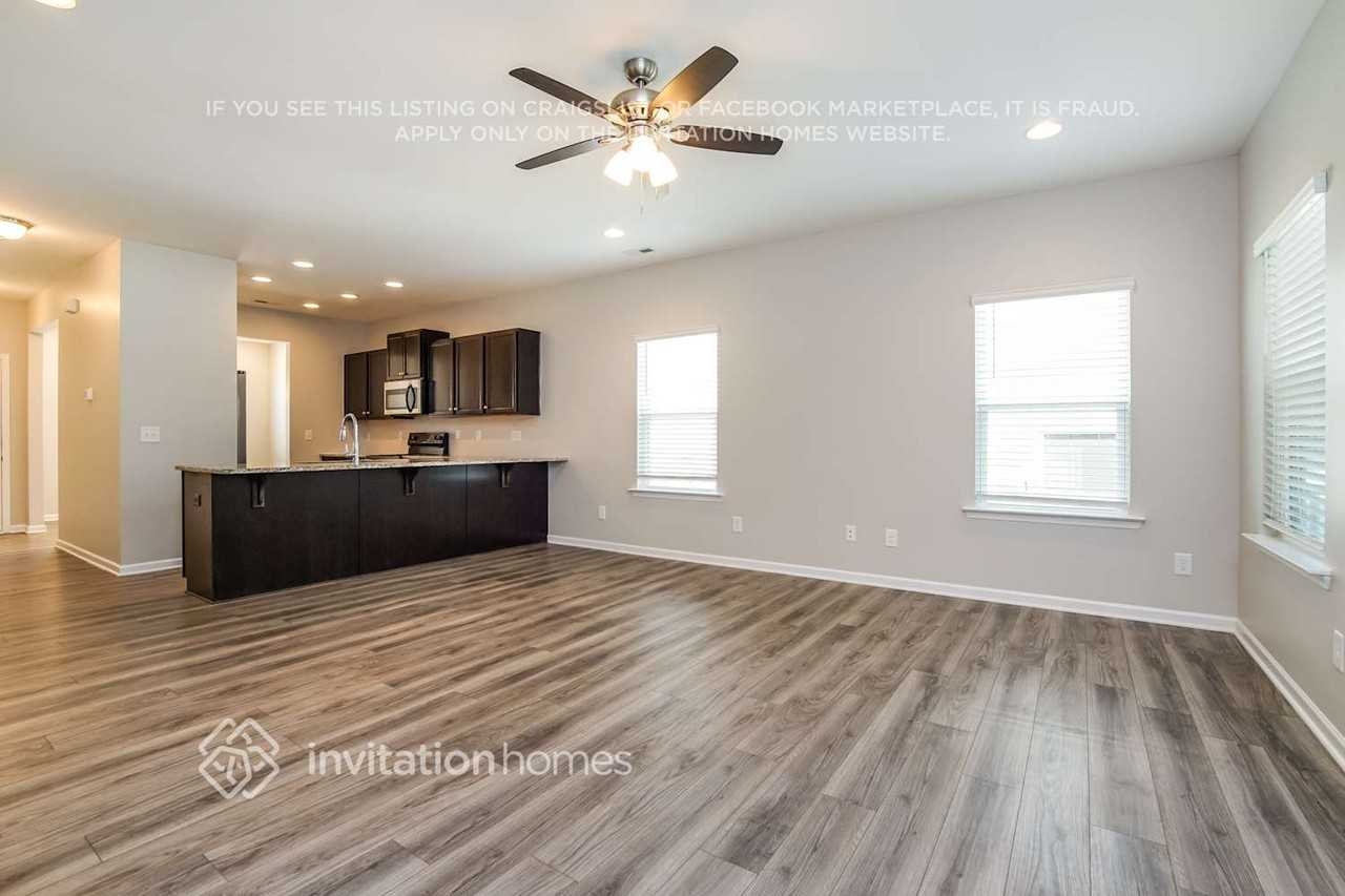 6809 Shane Dr - Photo 6 of 19
