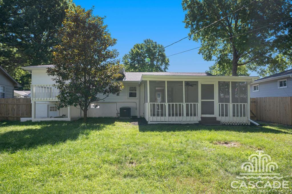 806 Sw Lea Dr - Photo 3 of 19