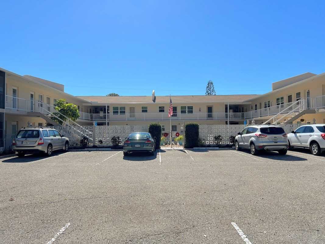 509 W Venice Ave ##107 - Photo 3 of 14