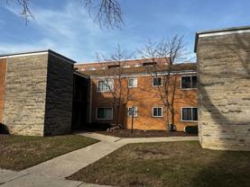 1384 Brown Street Des Plaines - Photo 1 of 1