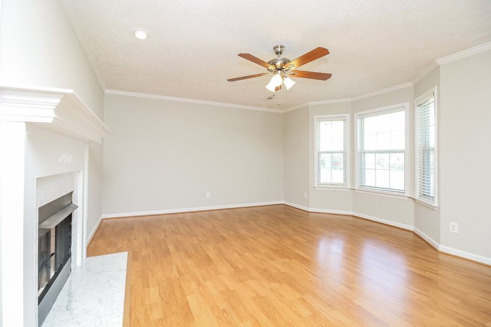 1311 Dodd Trl - Photo 5 of 17
