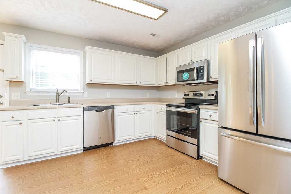 1311 Dodd Trl - Photo 7 of 17