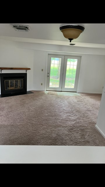 633 Barrington Ct - Photo 3 of 15