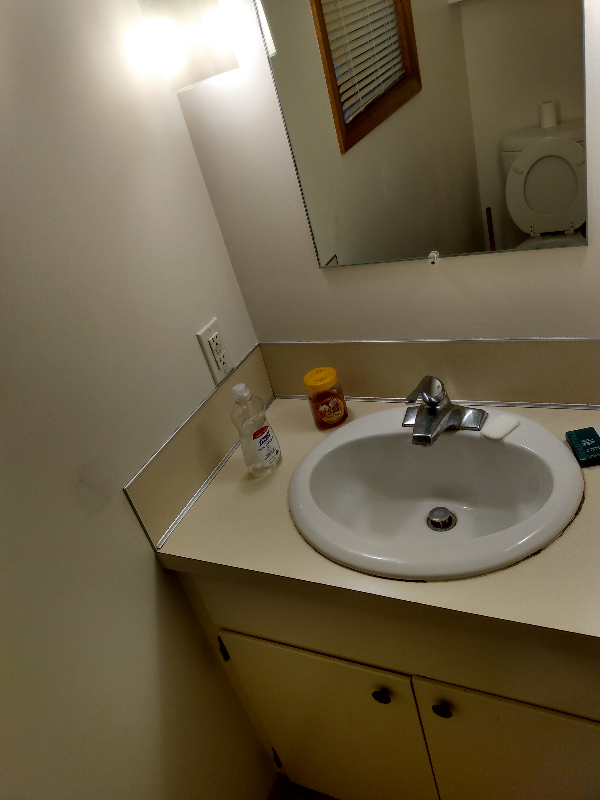 264A W 16th St - Photo 3 of 7