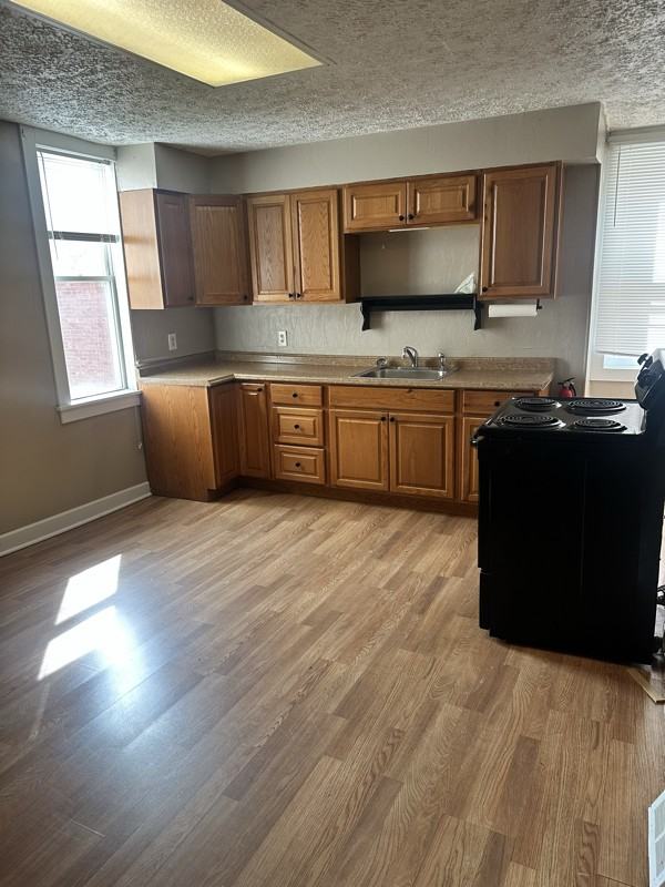 514 Front St - Photo 3 of 13