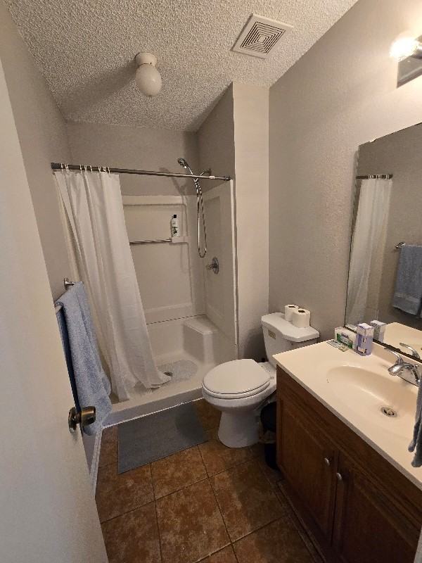 2325 Parrot Lane - Photo 3 of 11