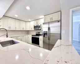 800 Parkview Dr #600S - Photo 1 of 1