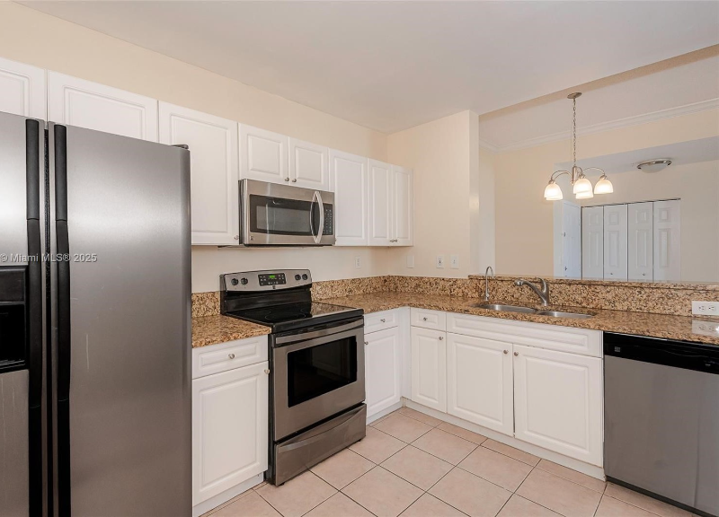 520 Se 5th Ave #N1100