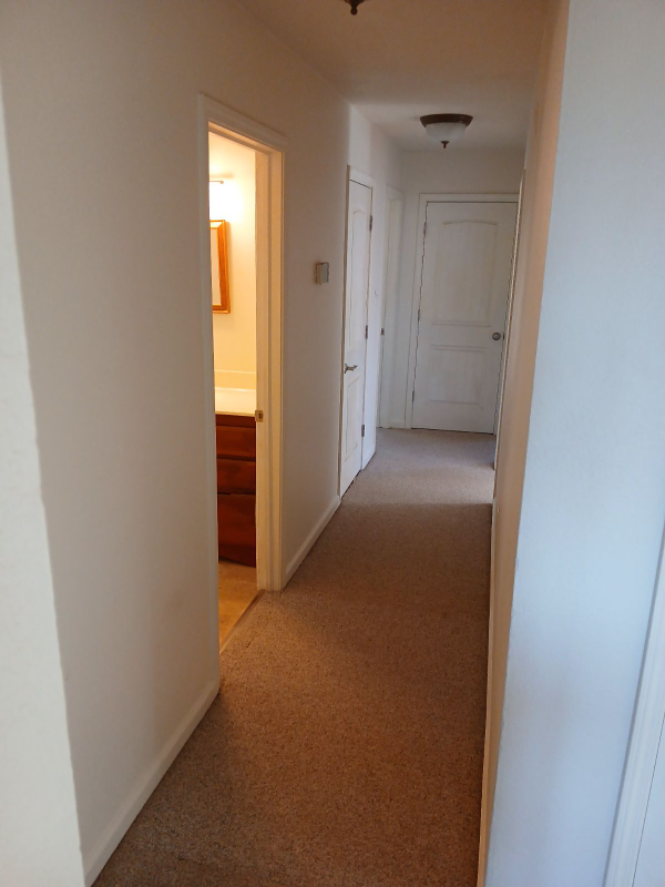 17501 Tannery Ln - Photo 7 of 9