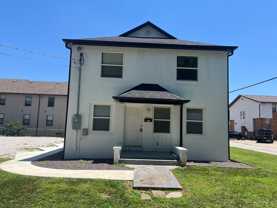 714 S Thomas Ave - Photo 1 of 1