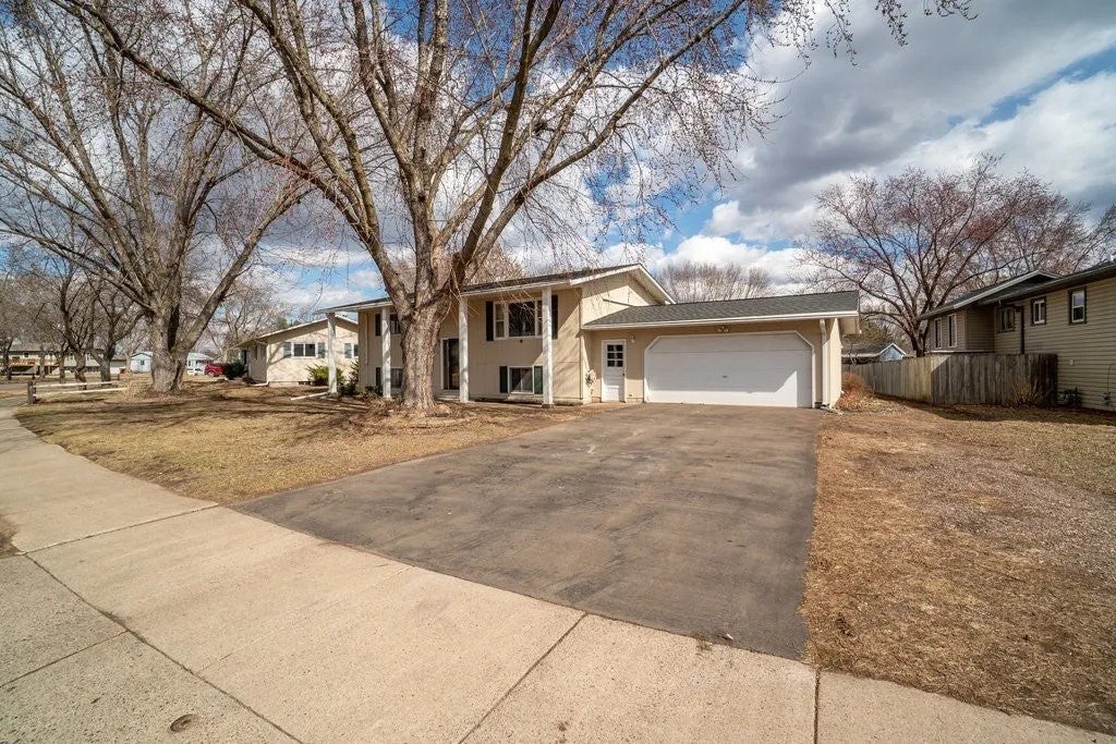 3419 Gerrard Ave #NA - Photo 3 of 20