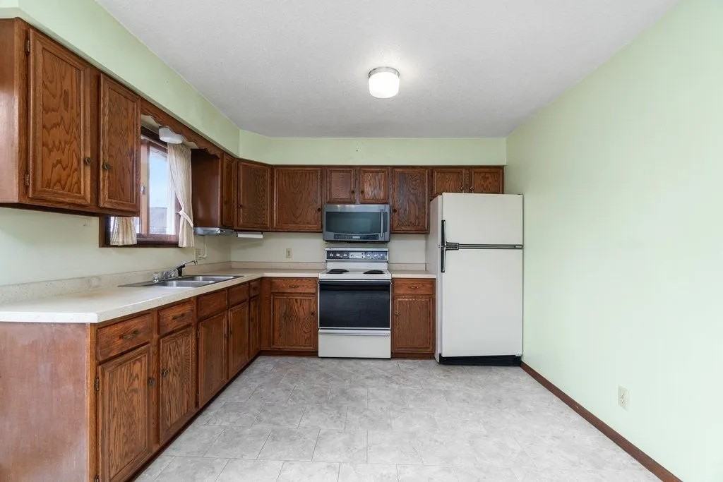 3419 Gerrard Ave #NA - Photo 6 of 20