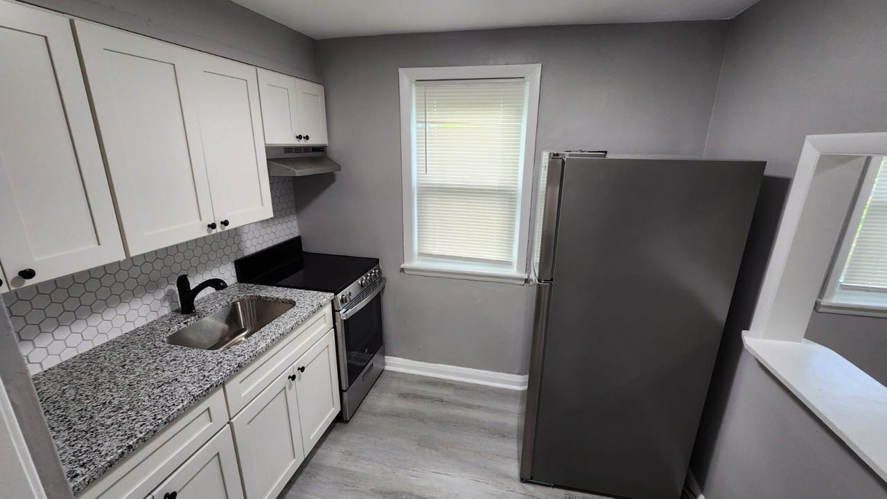 3904 Penhurst Ave #21 - Photo 5 of 8