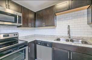 featured image of 205 Se 16th Ave #11