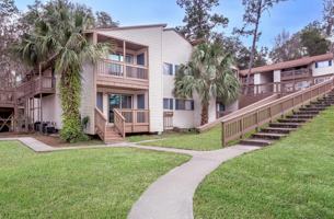 featured image of 205 Se 16th Ave #11