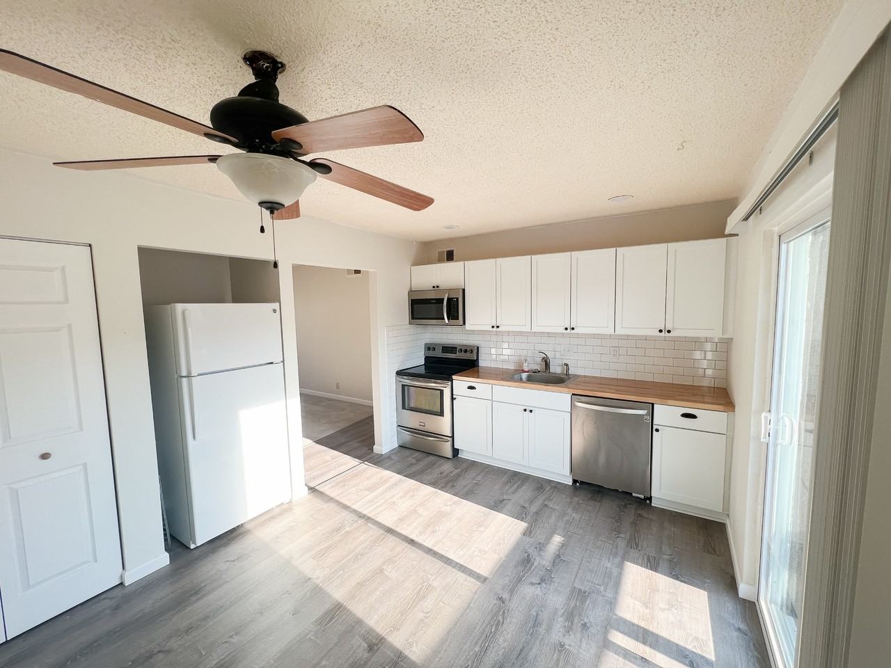44 Pretoria Dr #C - Photo 3 of 13