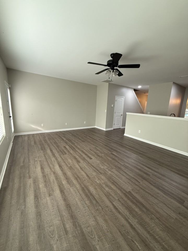 536 Sansberry Dr #NA - Photo 3 of 15