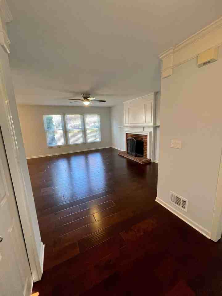 17815 Huron Dr #NA - Photo 2 of 21