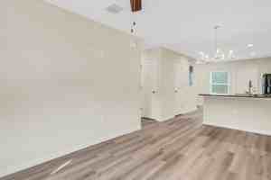 featured image of Lake Ariana Blvd