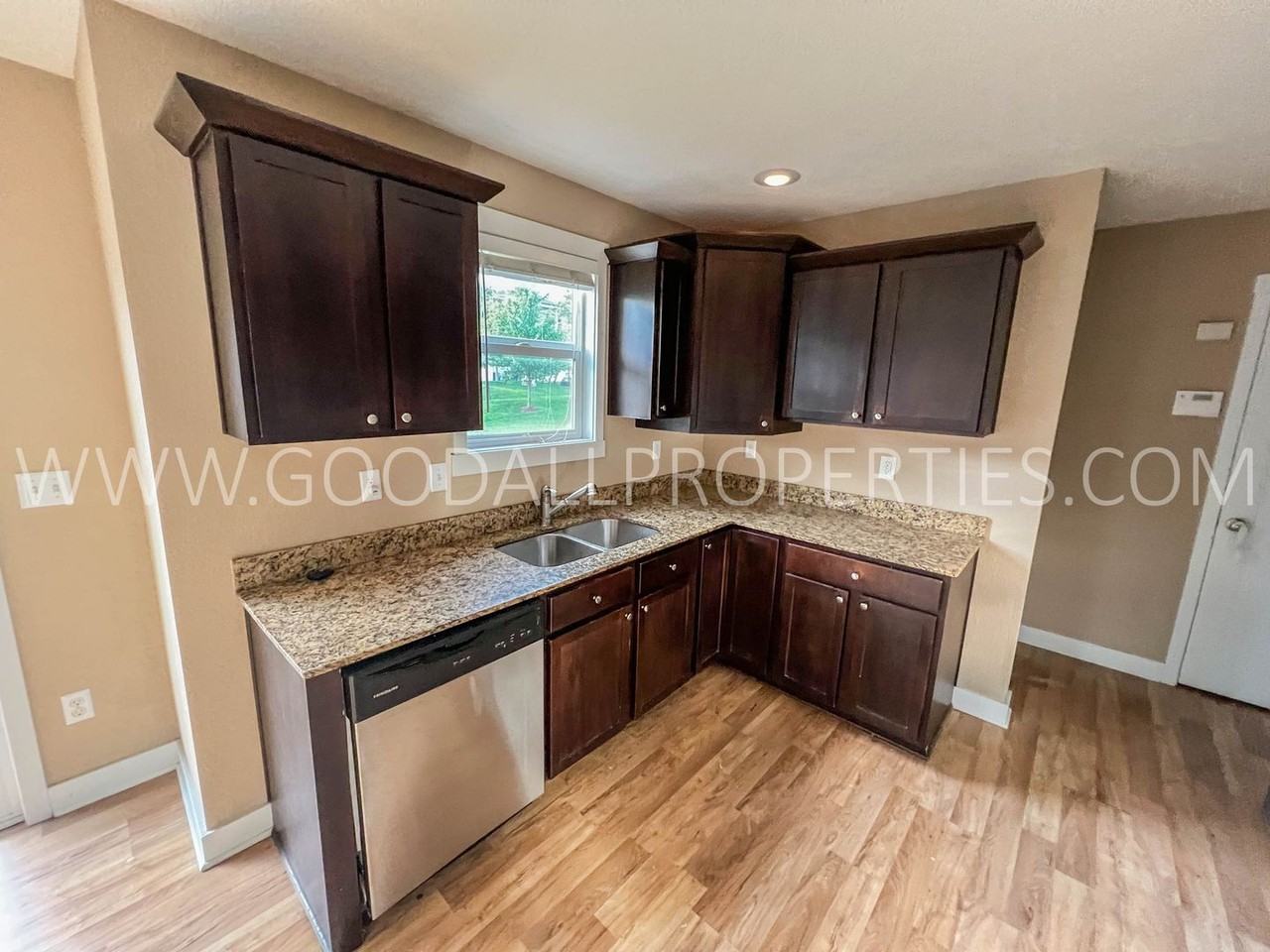 1903 Se Clover Ridge Dr - Photo 6 of 16