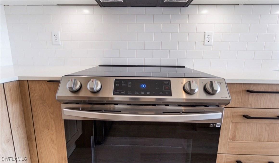 22980 Vista Edera Cir Unit 2-215 #2-215 - Photo 5 of 38