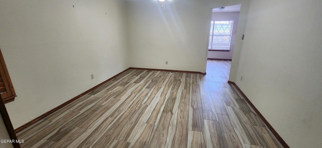 1392 Adabel Dr - Photo 3 of 16