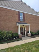 605 Grove St #H13 - Photo 1 of 1