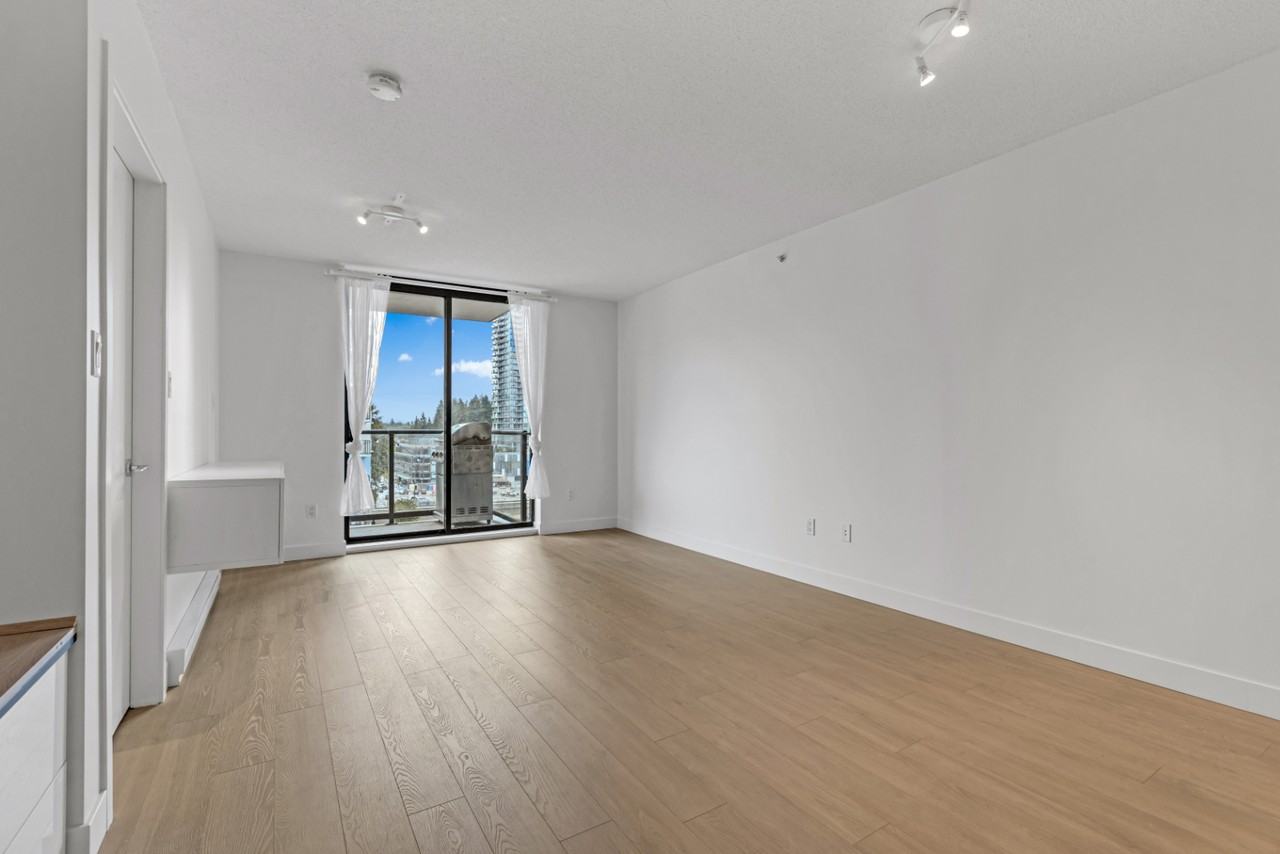 2979 Glen Drive - Photo 4