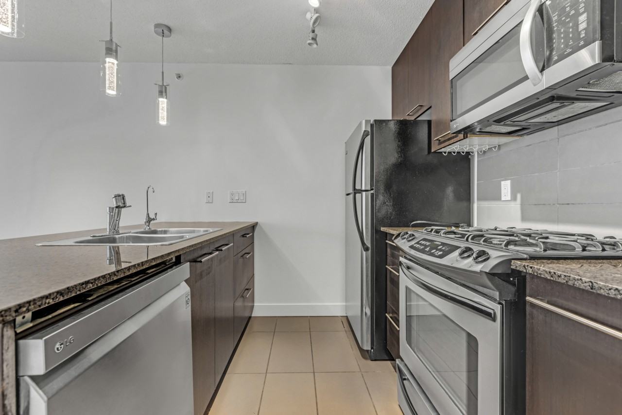 2979 Glen Drive - Photo 6