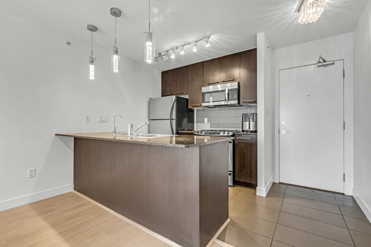 2979 Glen Drive - Photo 2