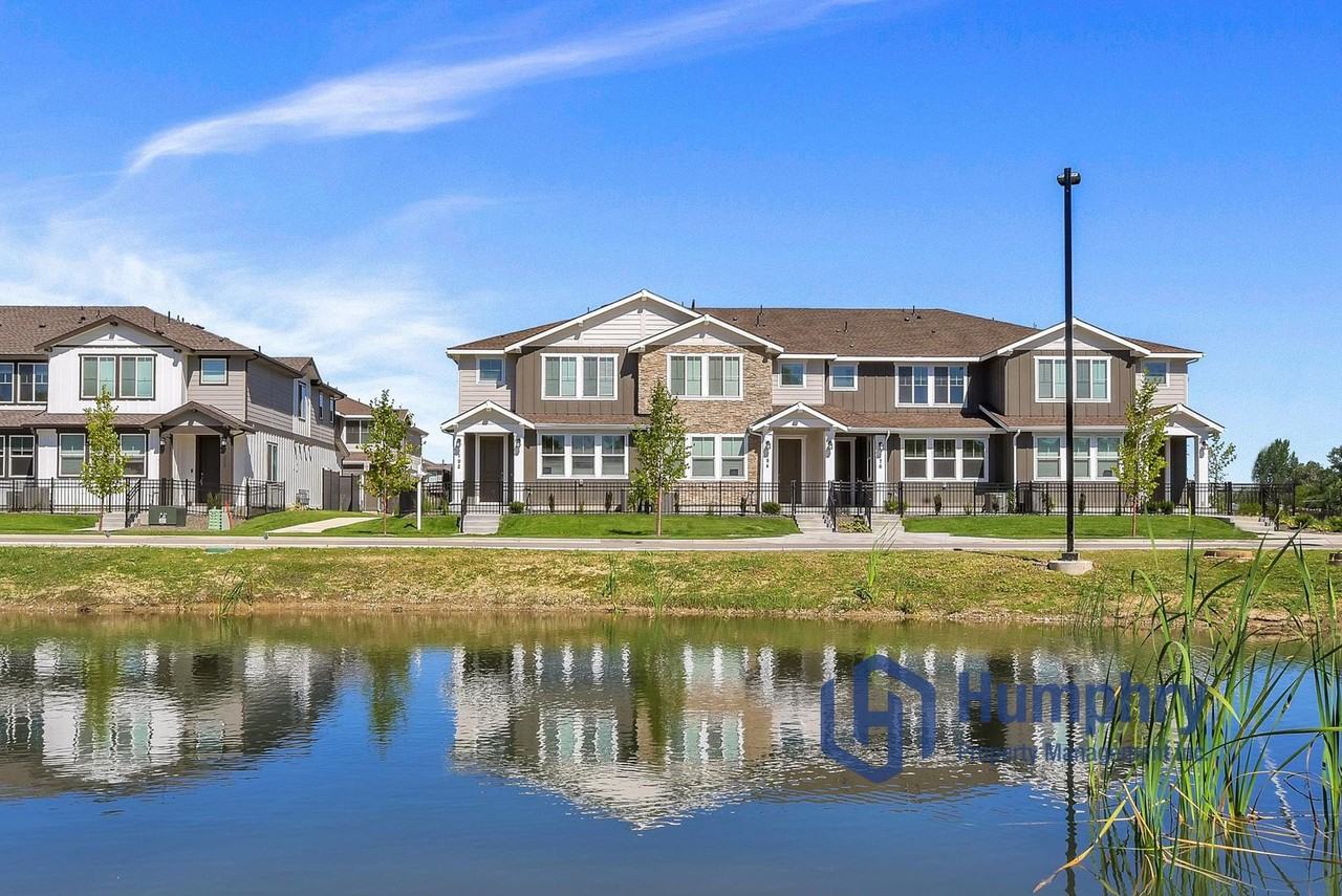 192 N Stratus Way - Photo 4 of 31