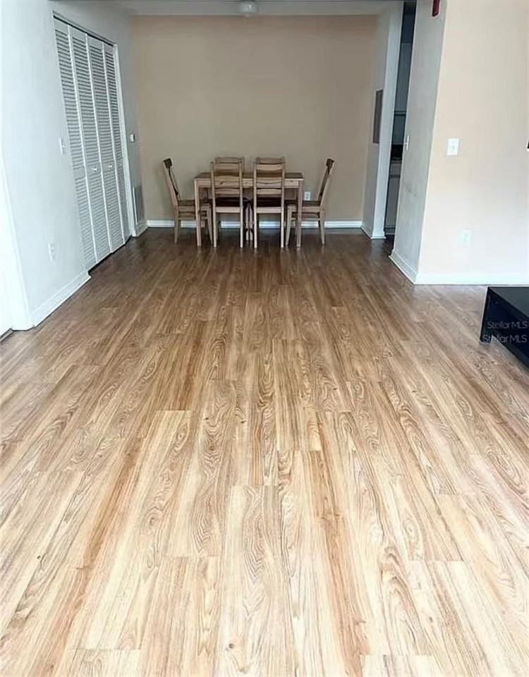 2360 Sw Archer Rd #602 - Photo 3 of 4