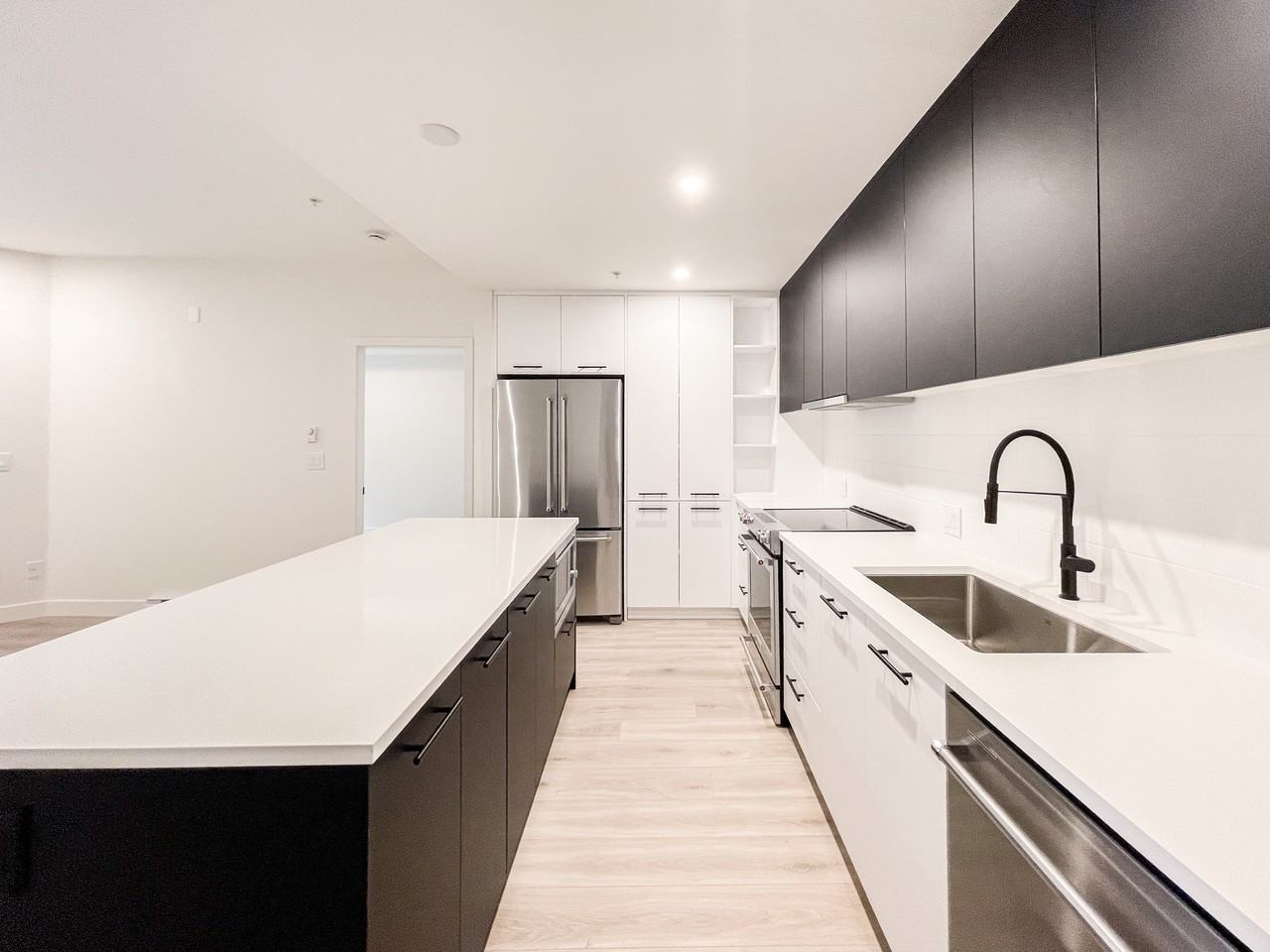 2620 152 Street #301 - Photo 2 of 14