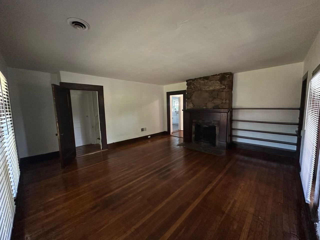 1281 Otter Hill Rd - Photo 3 of 30