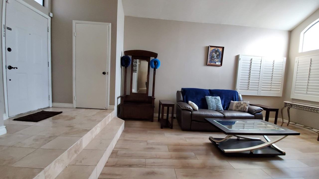 Wynntry Dr - Photo 4 of 28