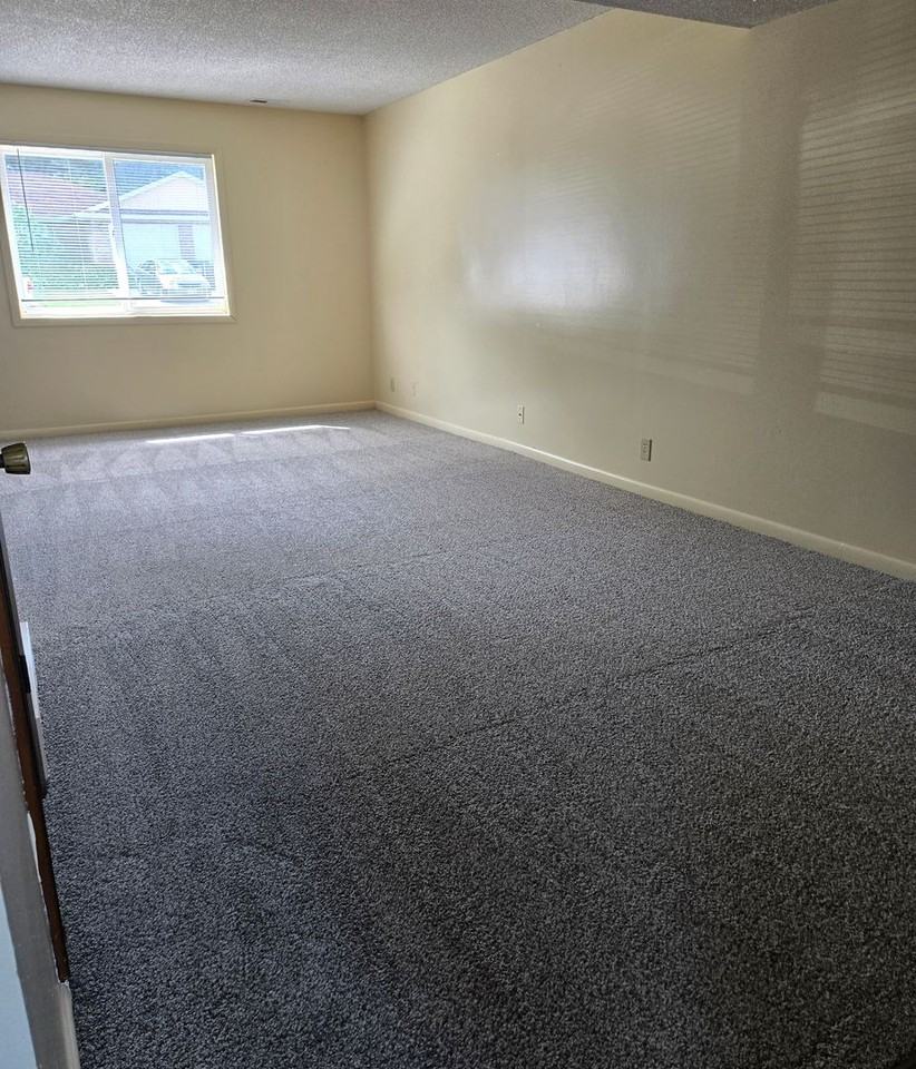 1420 Fir Avenue - Photo 2 of 13