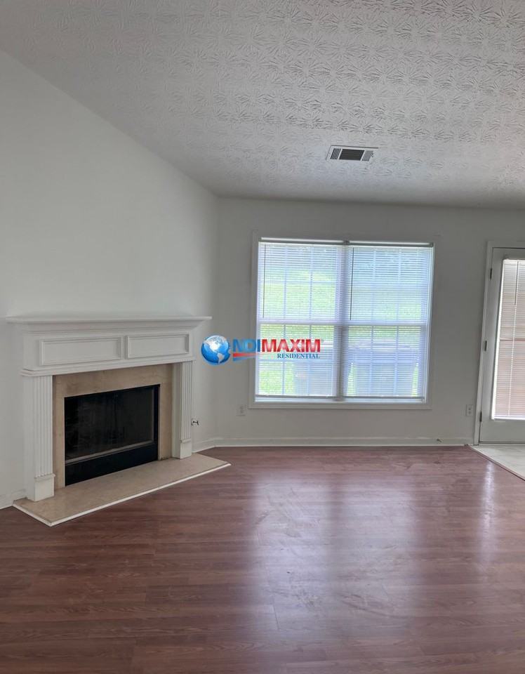 4221 Preserve Trl - Photo 2 of 9