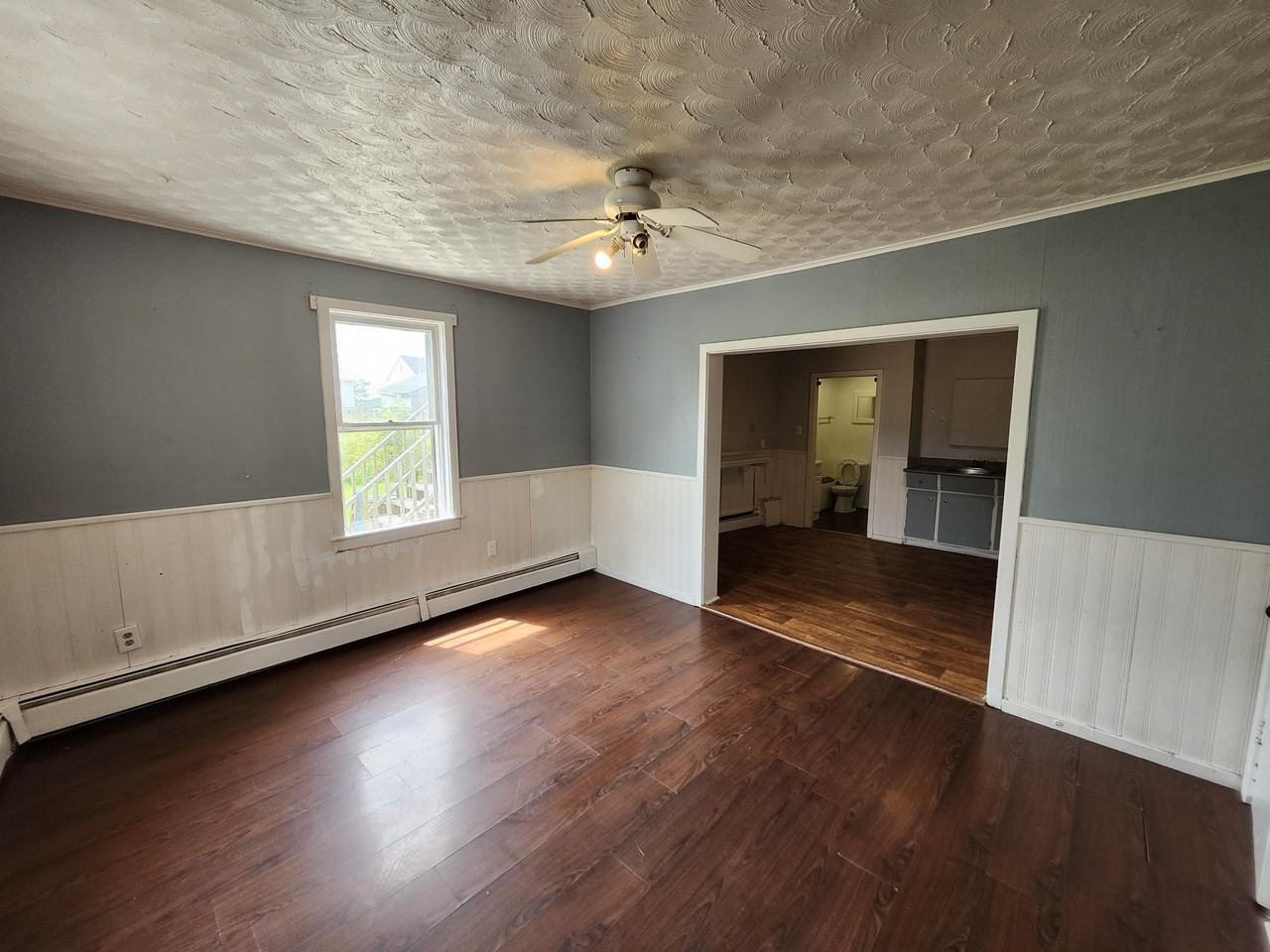 36 34-36 Jean Street - 3 #3 - Photo 3 of 9