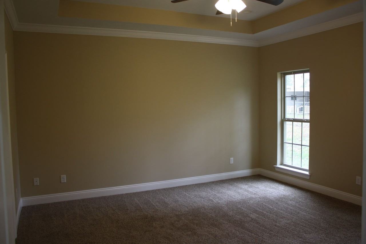 217 Gano St - Photo 7 of 16