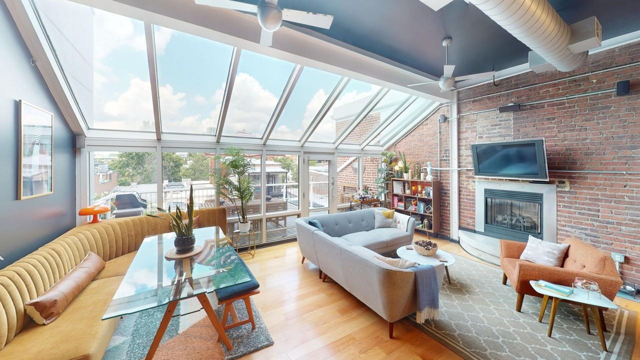 1445 Church St Nw - Photo 4 of 22