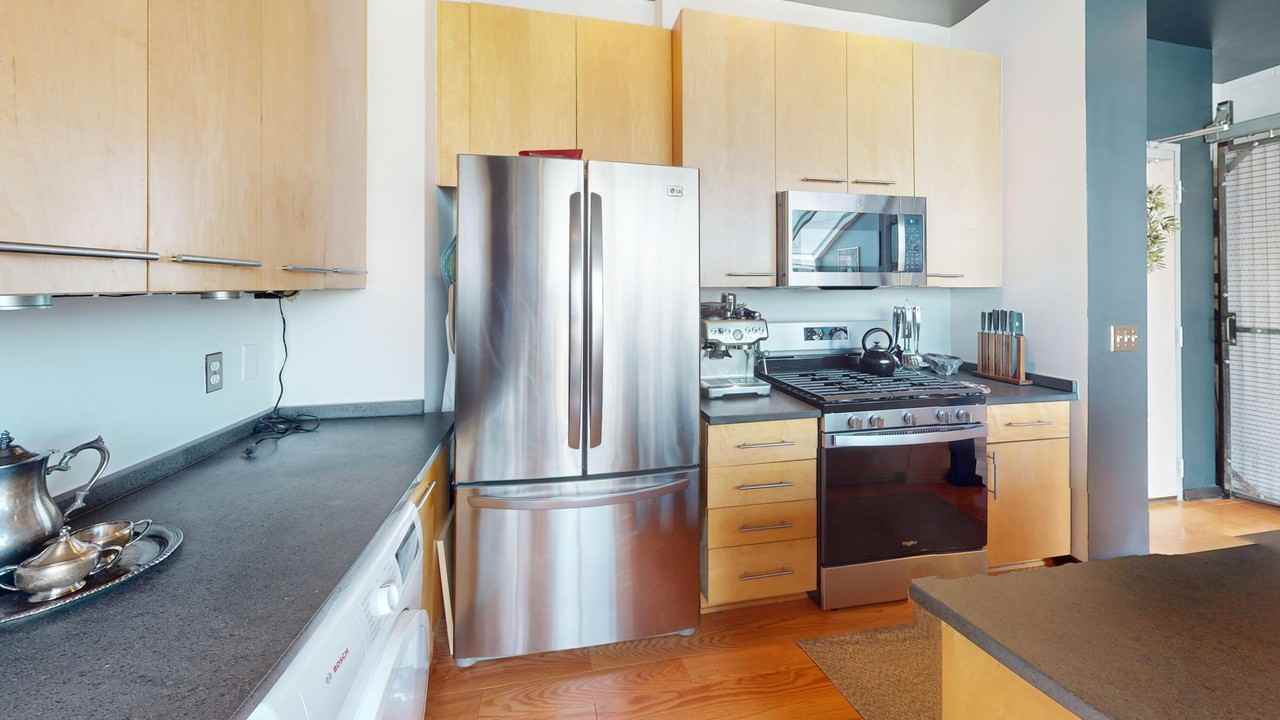 1445 Church St Nw - Photo 6 of 22