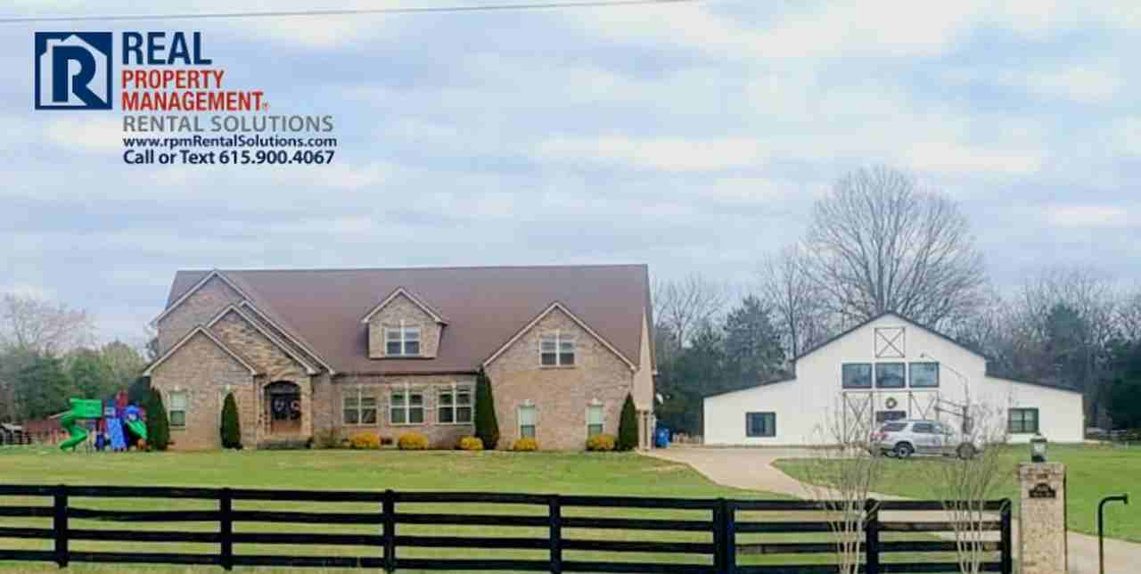 7607 Midland Rd - Photo 2 of 41