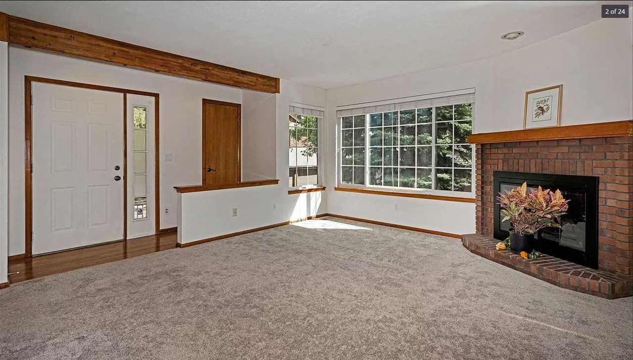 8040 Holland Ct - Photo 2 of 21