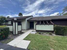 446 Knollwood Ct - Photo 1 of 1