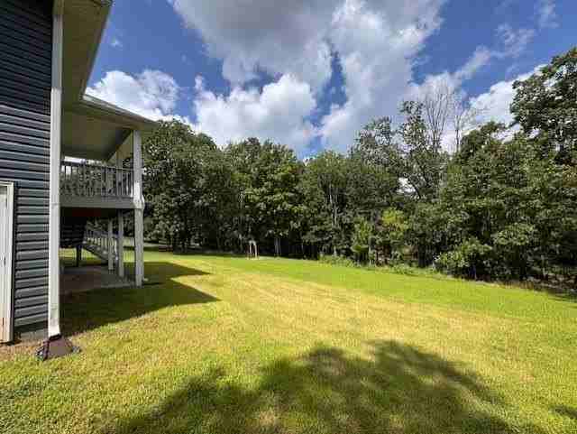 33 Sandridge Dr - Photo 3 of 28