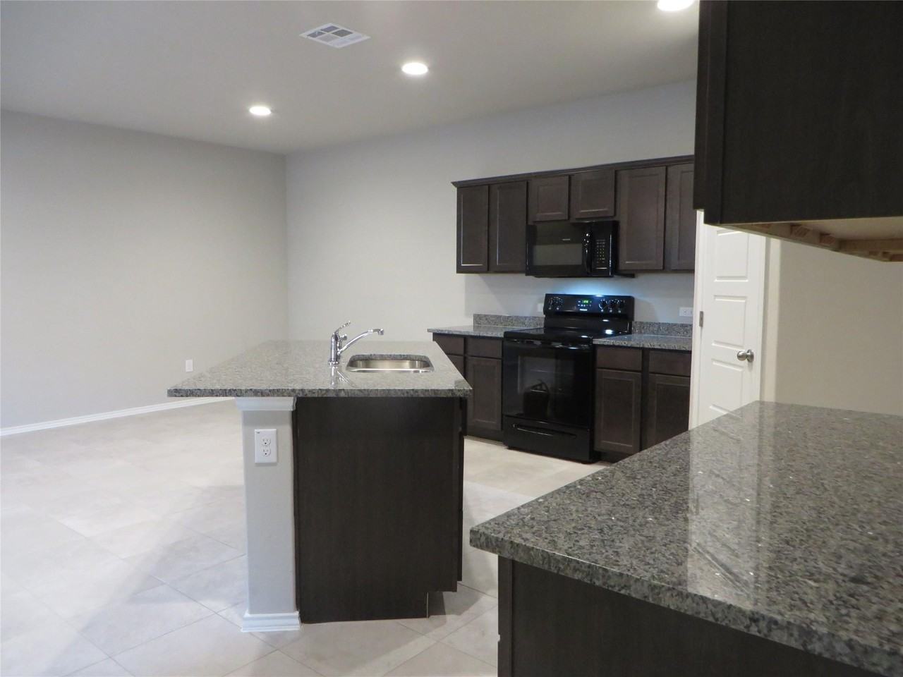 110 Dodge Road - Photo 2 of 16