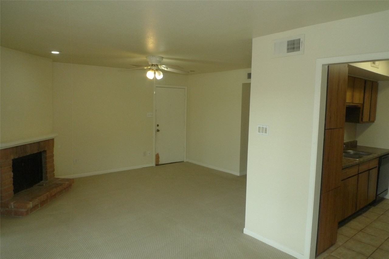 16111 Aspenglen Dr - Photo 5 of 14